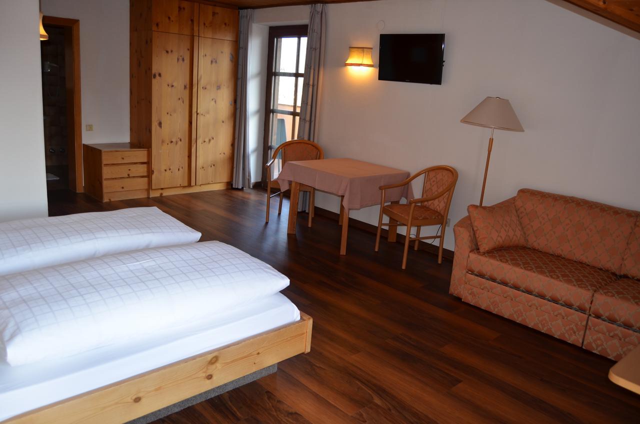 Hotel Eden Guesthouse Marlengo Ngoại thất bức ảnh