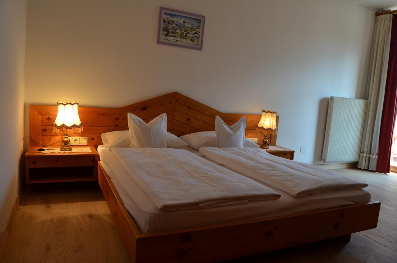 Hotel Eden Guesthouse Marlengo Ngoại thất bức ảnh